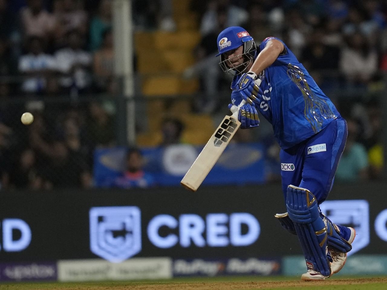 Extravagant Jason Holder allows MI off the hook as Tim David snatches victory from Royals