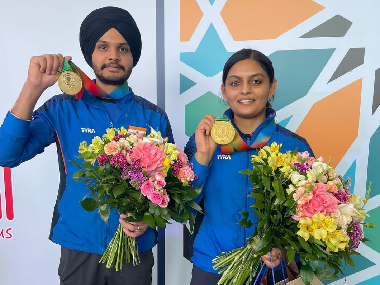 Indian shooters Divya and Sarabjot win 10m pistol mixed team gold in Azerbaijan