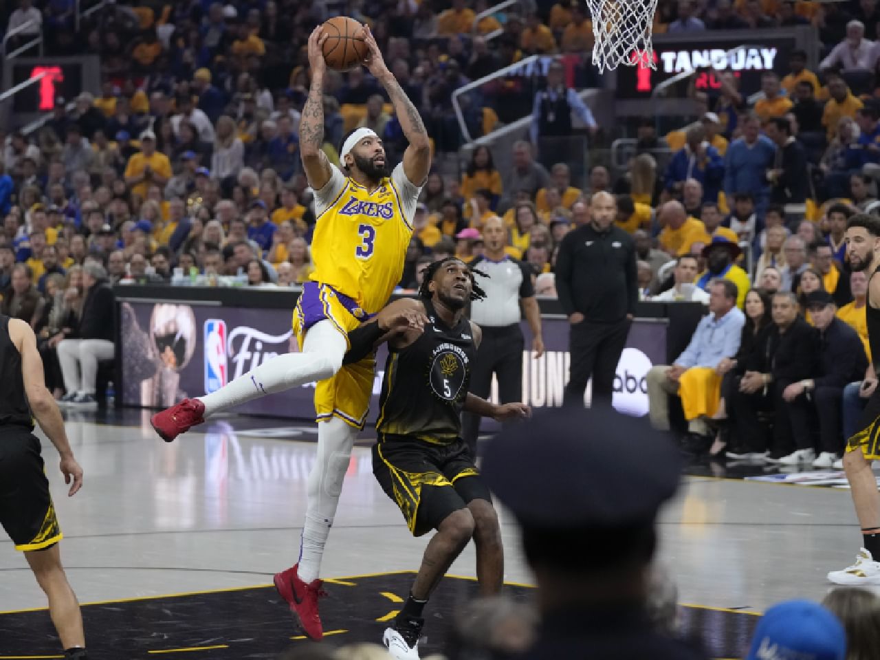 NBA: Davis, James deliver as Lakers top Curry, Warriors in Game 1